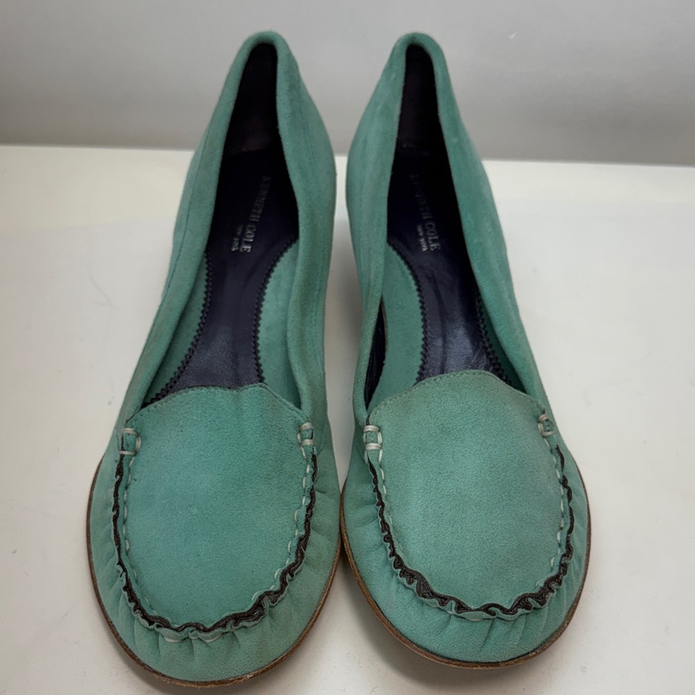 Kenneth Cole Mint Green Suede Slip-On Kitten Heel Loafers